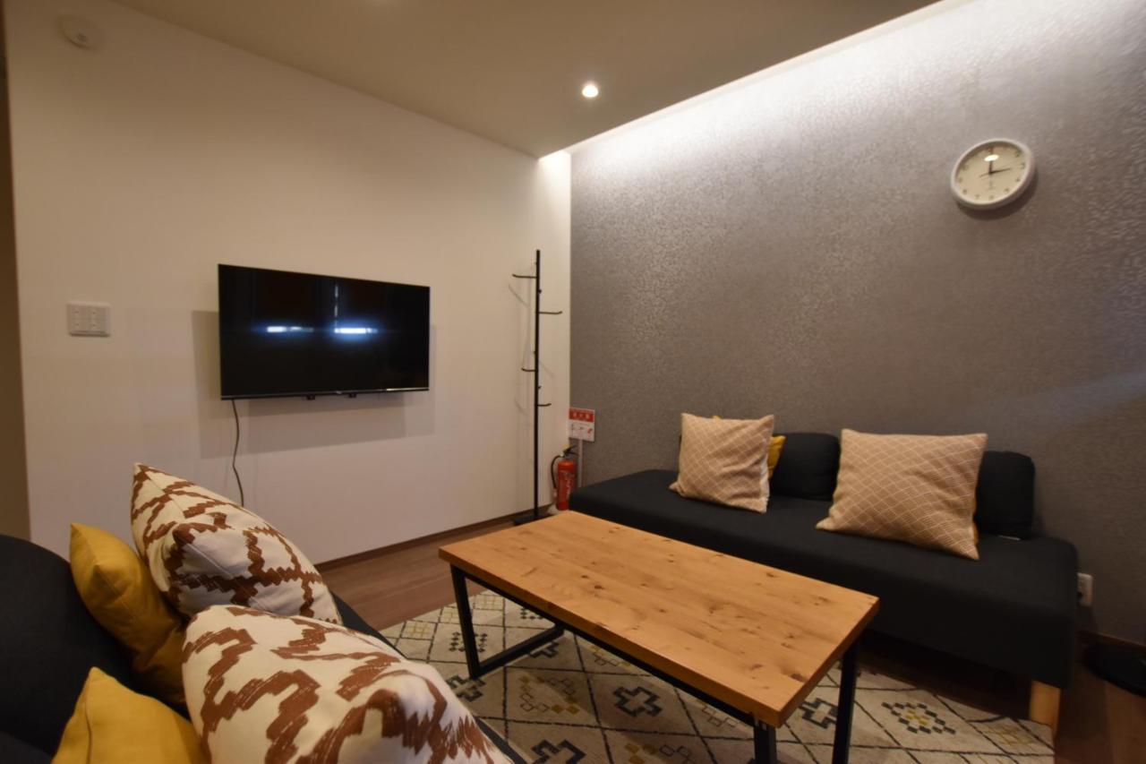 Primeroom別府 Suite Beppu Exteriör bild